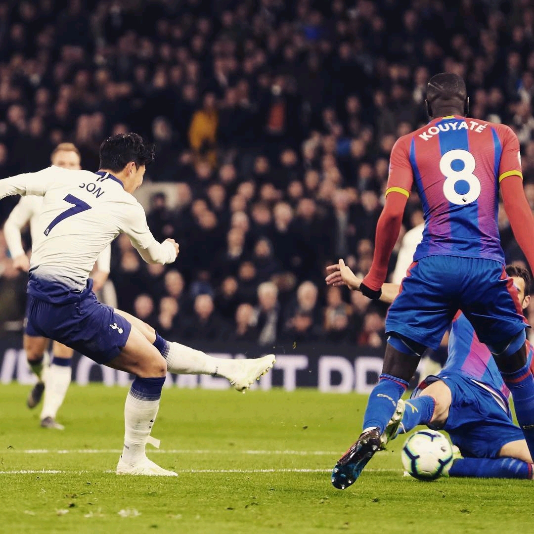 交媒体与球 交媒体与球