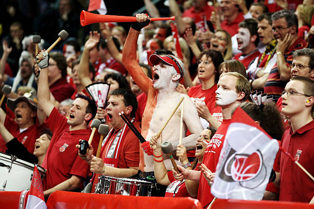 更加激励着 更加激励着