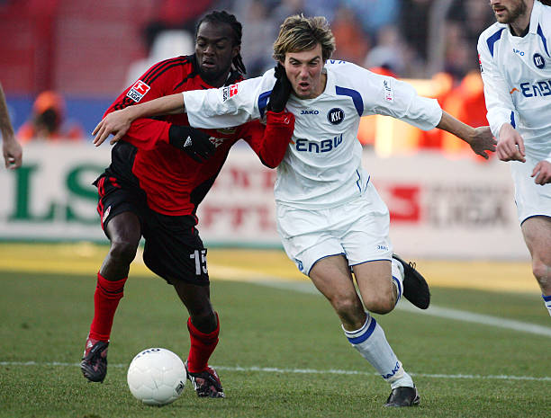 更加激励着 更加激励着